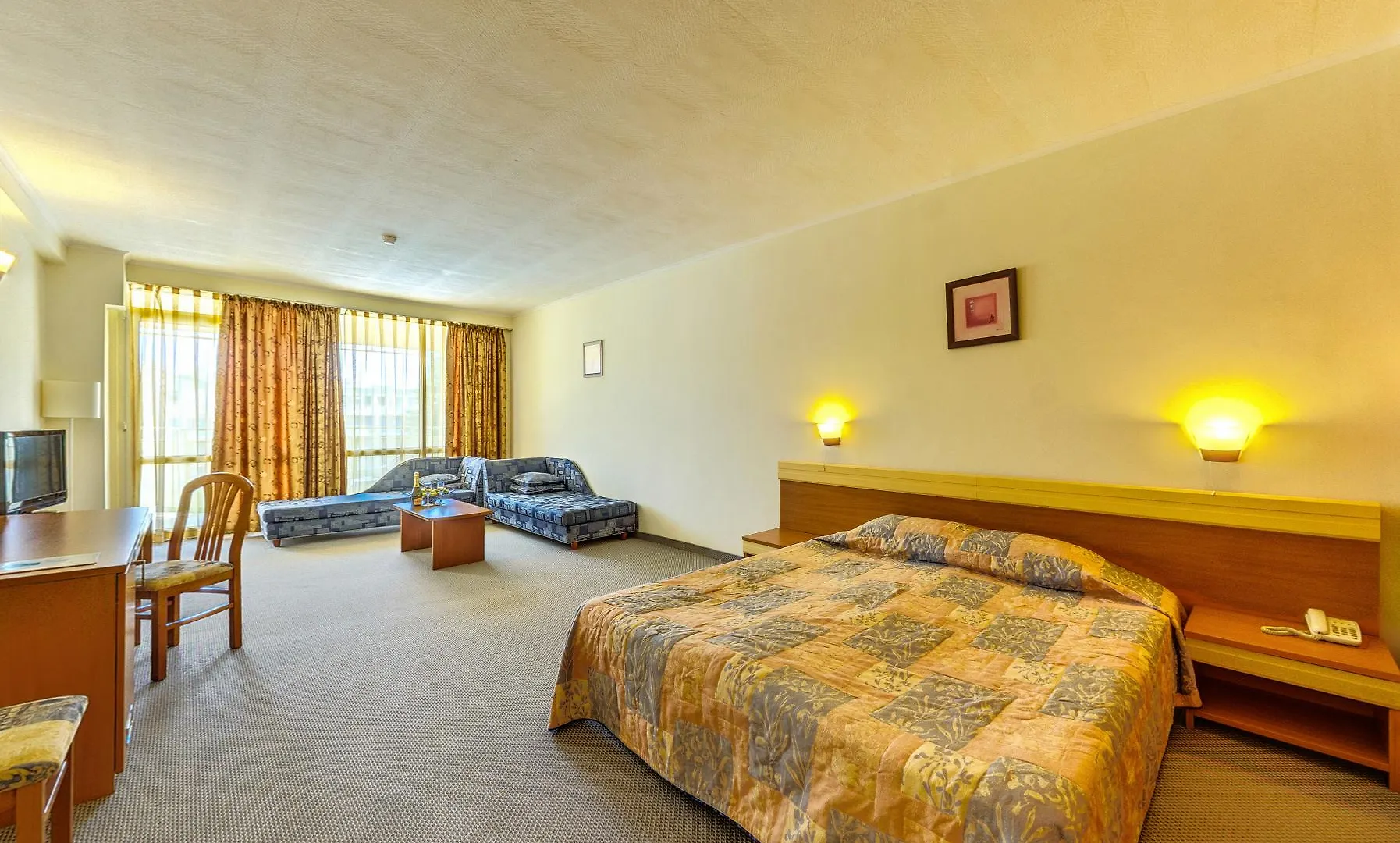 Das Club Hotel Napospart