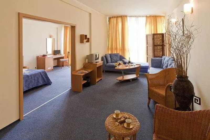 Das Club Hotel Napospart 4*,